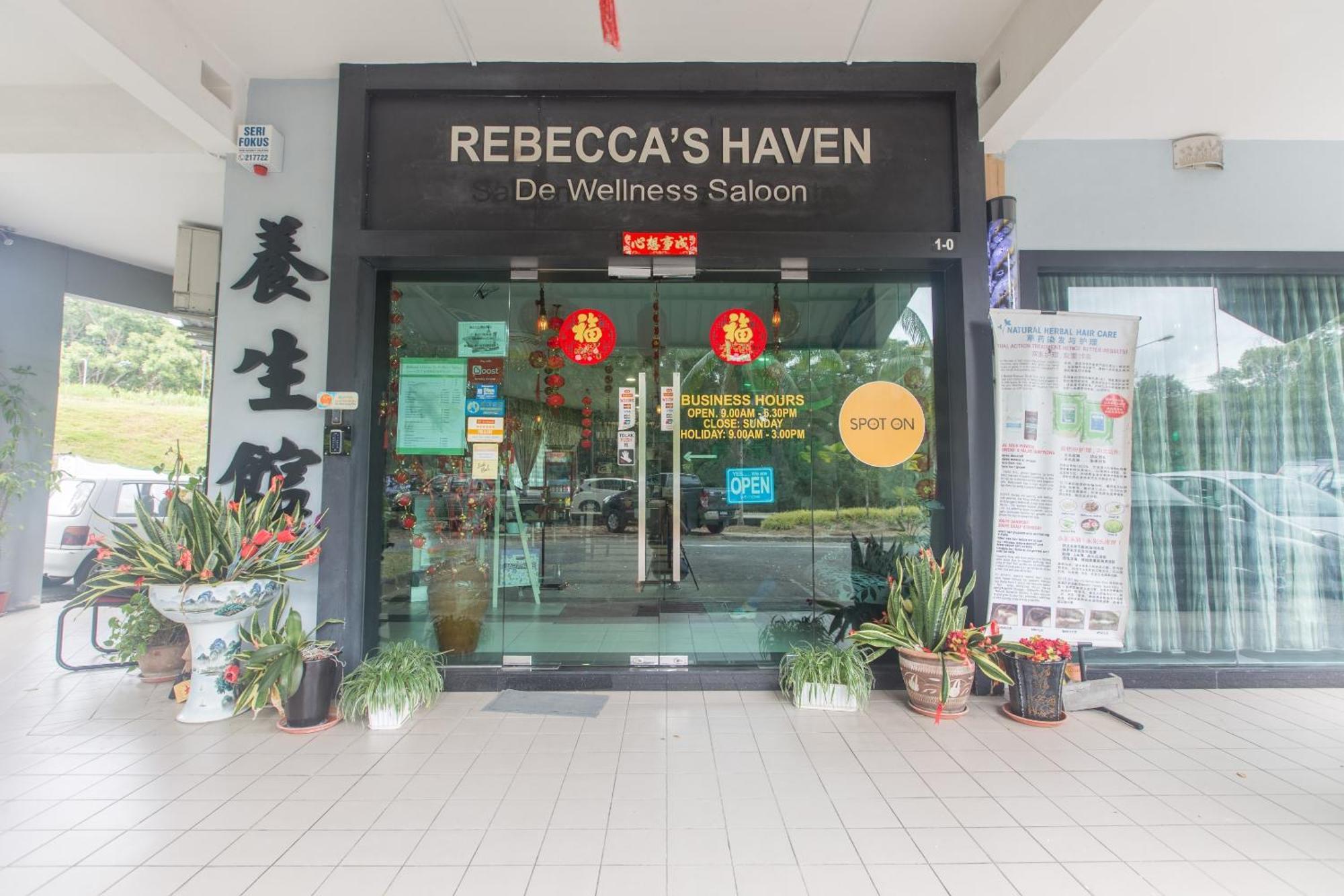 Spot On 89858 Rebecca'S Homes Kota Kinabalu Dış mekan fotoğraf