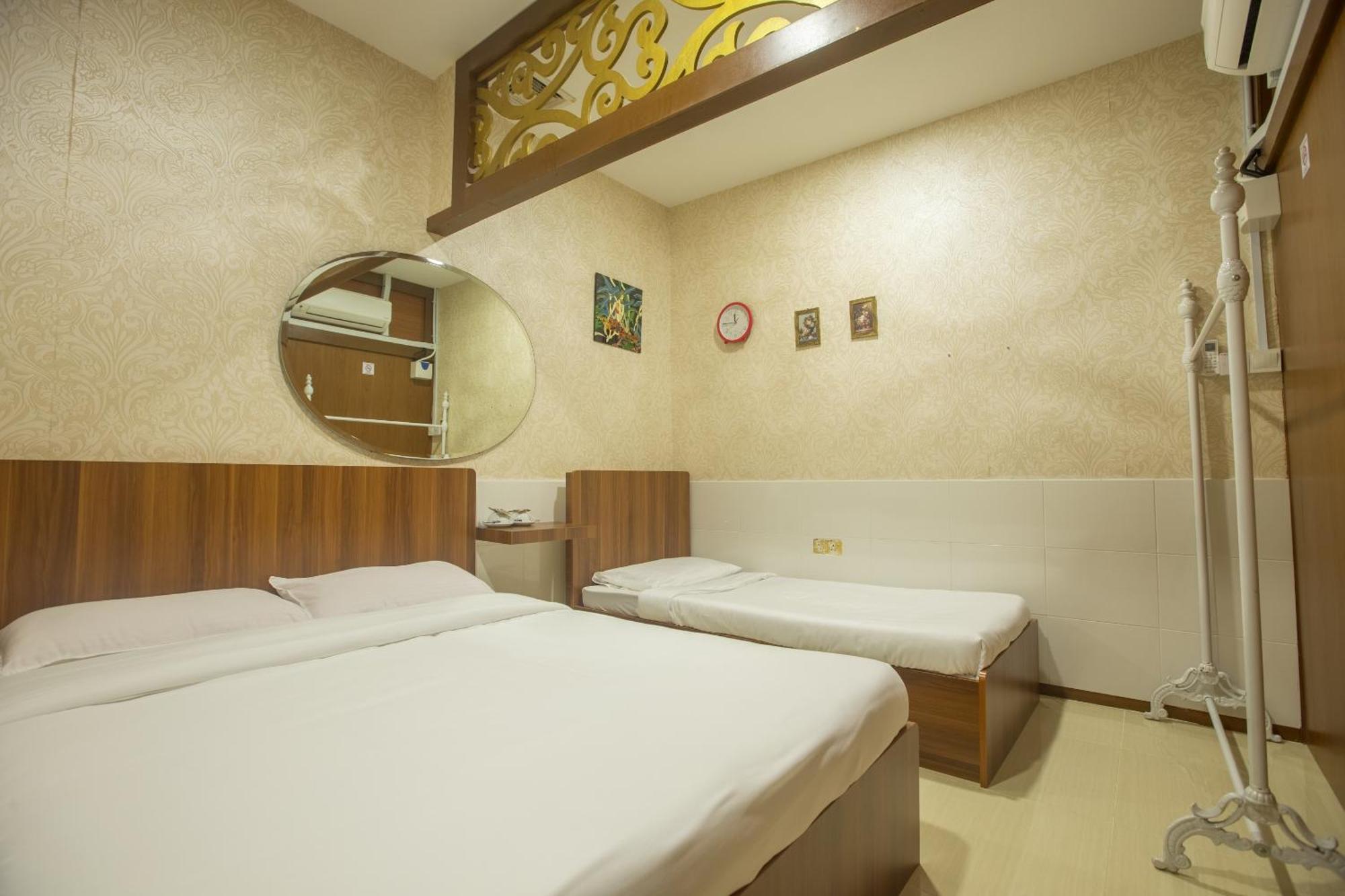 Spot On 89858 Rebecca'S Homes Kota Kinabalu Dış mekan fotoğraf