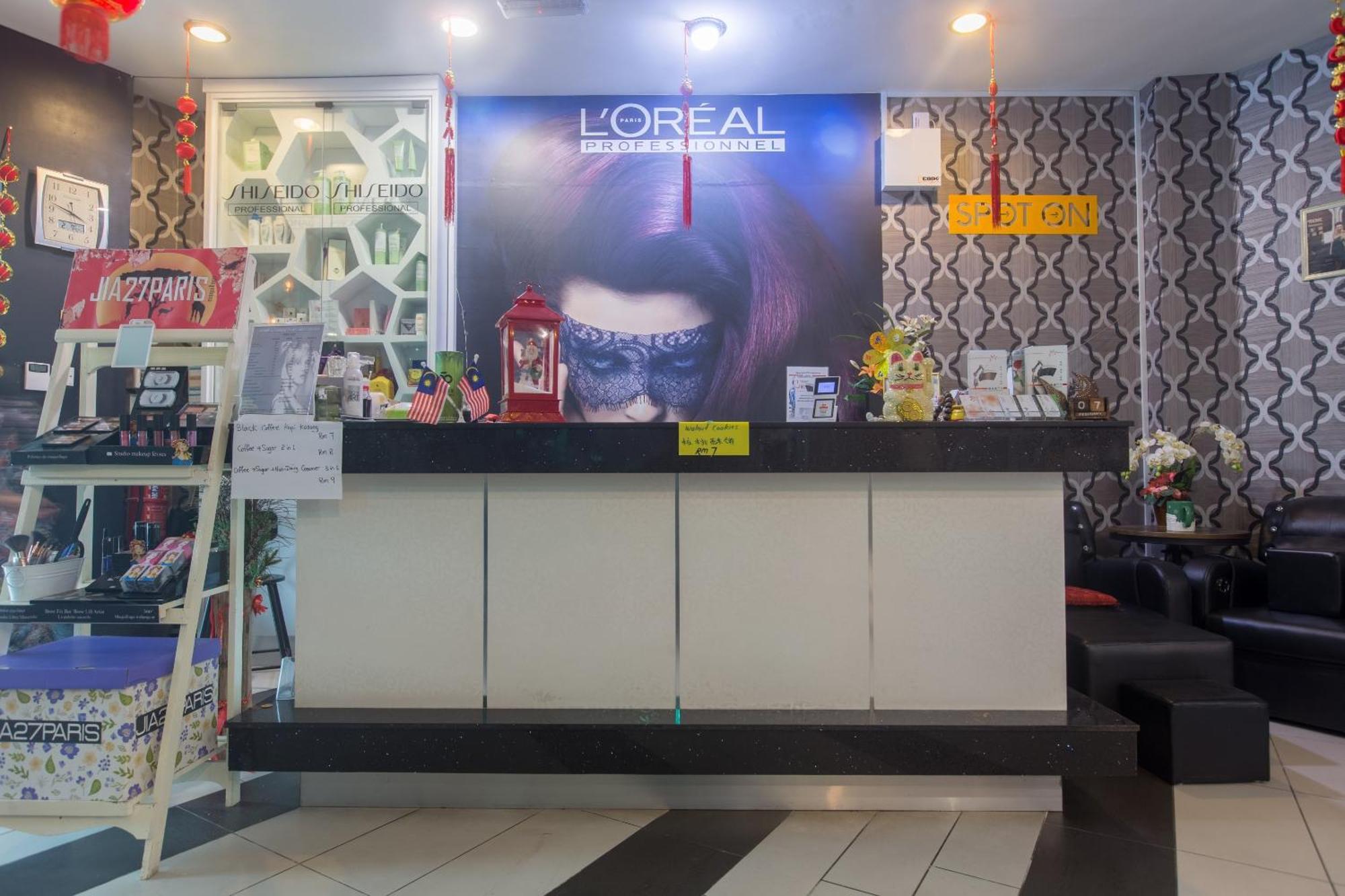 Spot On 89858 Rebecca'S Homes Kota Kinabalu Dış mekan fotoğraf